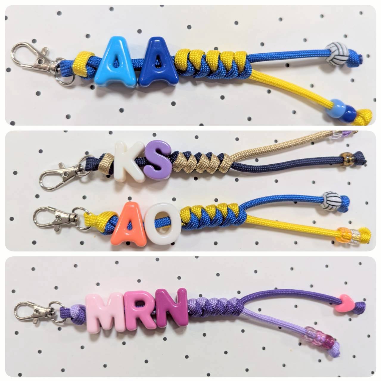 イニシャルビーズ入りのストラップ4本（AA・KS・AO・MRN）